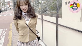 冬日校园情欲：韩服诱惑下的香港av女郎macy Chan的自主高潮实践