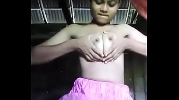 Country Lass Gets Handsy With Her Tits And Slit