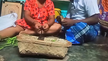 Tamil Aunty’s Vegetable Chopping Gets Steamy As Uncle Squeezes Her Melons