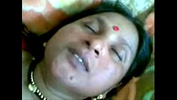 Desi Village Aunty’s Wild Secret Affair While Her Husband Is Away