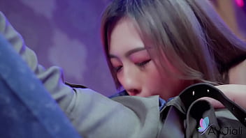 Lin Siyu’s Wild Ride: Deep-throating And Taking It Hard