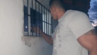 Musculoso Da Academia Invadiu Minha Casa! Socorro, Ele Quer Me Pegar! Paty Bumbum – Pitbull Porn