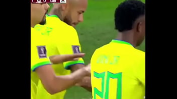 Neymar E A Gangue Gozam Com O Cu Da Coreia Em Transmissão Quente Ao Vivo!