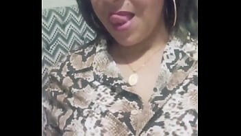 Maestra Ardiente Exhibe Sus Encantos En Video íntimo Filtrado