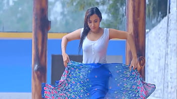 You Won’t Believe Your Eyes: Moner Dame’s Sizzling New Bangla Music Video 2018