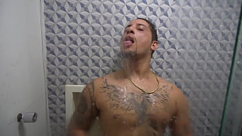 Sizzling Step-sis Seduction: Drenched And Desperate For That Massive Black Cock!