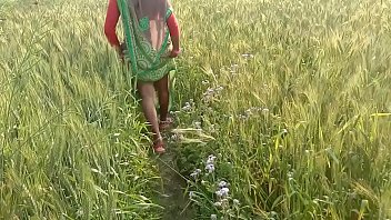 Desi Gaon Ki Bhabhi Ka Kharamast Outdoor Chudai
