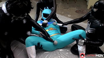 Blue-uniformed Space Vixen Gets Gangbanged By A Swarm Of Mechanical Lovers.