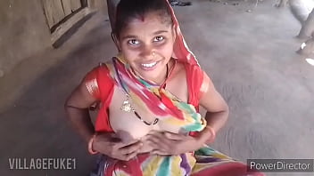Radha Bhabhi Ki Garam Garam Chudai Ka Maza – Villagefuke1