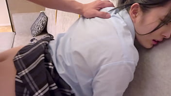 S県立のむっちり爆乳jk18歳、もち肌パパ活娘と放課後デートからガチ中出しセックス!天然g乳ムチエロボディのパイパンオマンコに生中出し!