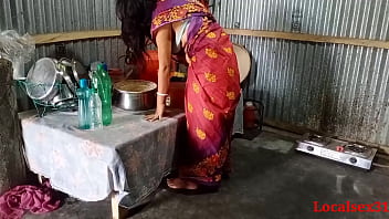 Sensual Bengali Boudi In Crimson Saree – Official Erotic Video By Localsex31