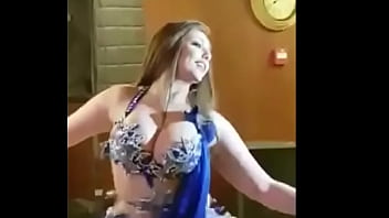 Curvaceous Mallu Aunty Sways Her Ample Bosom In A Sultry Dance