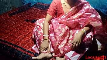 Sensual Bengali Beauty In Crimson Saree Ravished By Raw Passion