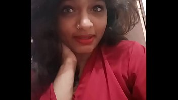 Saucy Sarika’s Steamy Confessions With Her Stepbrother
