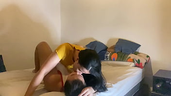 A Steamy Sapphic Evening Of Mutual Oral Pleasure And Dominant Facesitting