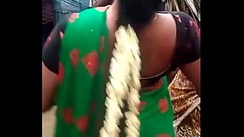 Wild Andhra Beauty Gets Naughty In Public Roadside Romance