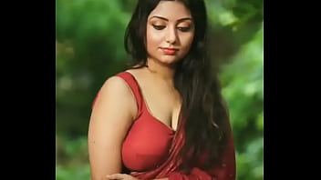 Voluptuous Mallu Beauty With Massive Melons