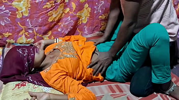 Malik Ne Naukrani Ko Akele Kamre Mein Chodkar Chut Chudai Ki, Garam Hindi Web Series Ka Best Sex Scene