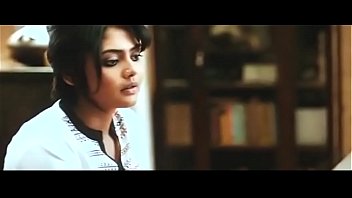 Sizzling Bengali Beauty Saayoni Ghosh’s Steamy Makeout Session With Deep, Wet Tongue Action