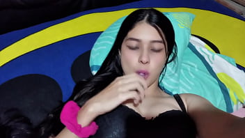 Yulieth Gomez, La Actriz Porno, Exhibe Sin Pudor Sus Juguetes Más íntimos En Un Video Casero Y Ardiente