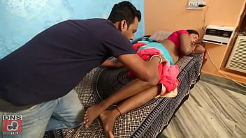 गरमागरम देसी देहाती नौकरानी और उसके मालिक की रात भर की मस्ती