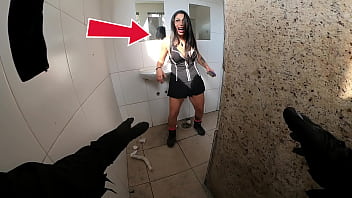A Polícia Chegou No Meio Da Suruba: Gritos De Prazer E Gemidos No Halloween 2025