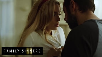 Aiden Ashley’s Insatiable Pussy Milks Her Stepbrother Tommy’s Thick Cock, Screaming Through Endless Orgasms In This Taboo Family Affair.