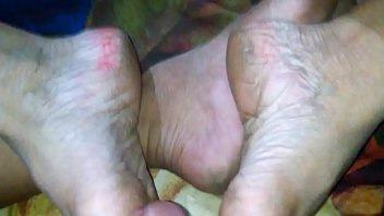 Banti Bhabhi Getting Railed Hard By Her Husband’s Coworker