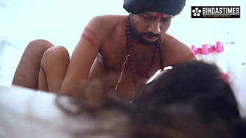 Desi Bhabhi Ko Baba Ne Chodkar Bacha Banaya – Hindi Mein Garam Awaaz