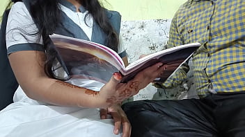 ट्यूशन वाले सर ने लड़की को लालच देकर उसकी चूत की गहरी मरम्मत की हॉट हिंदी वॉइस