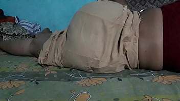 Sultry Sanjana Aunty’s Brown Petticoat Tease