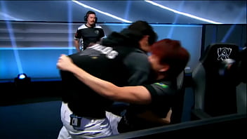 Time Brasileiro Transando Deliciosamente Com Cinco Chineses