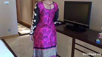 Busty Bhabhi In Tight Shalwar Suit Takes A Hard Pounding On Her Juicy Ass