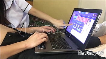 Naglalaro Ng Online Game Ang Magkaklase Hanggang Sa Nauwi Sa Mainit Na Pagtatalik