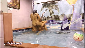 Sultry Indian Bhabhi Mona’s Wet And Wild Poolside Pleasure