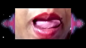 Tamil Glima Aunty’s Steamy Rendezvous With The Lusty Milkman