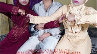 Indian Muslim Girl’s Wild Islamic Fuck In Hindi