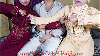 Indian Muslim Girl’s Wild Islamic Fuck In Hindi