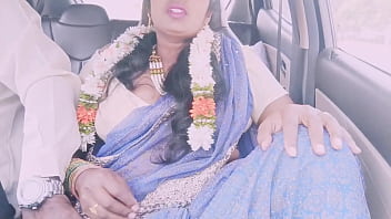 Sultry Indian Taxi Tryst: A Gorgeous Tourist Aunty Gets Wild With Her Driver, Moaning In Raw Telugu Whispers.