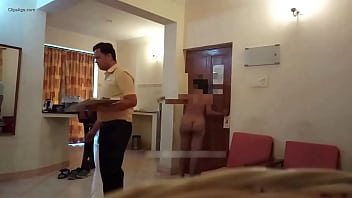 Desi Bhabhi Gets Wild In Hotel Room, Flashing Her Naked Body For A Secret Thrill