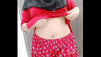 Naughty Housewife Peeling Off Her Shalwar Kameez For Lover, Whispering Filthy Hindi Desires