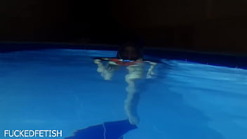 Sultry Helen Star’s Late Night Drive In A Daring Swim Mask By The Pool