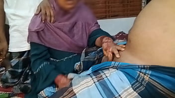 Wild Bengali Orgy: Busty Aunty Takes Two Cocks In Raunchy Doggystyle Blowjob Party