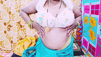 Desi Bhabhi Flashing Her Juicy Tits And Fingering Her Wet Pussy While Moaning Filthy Telugu Dirty Talk.