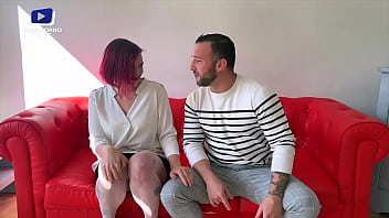 Cette Maman Coquine Adore Le Foutre Chaud Et N’en Gaspille Pas Une Seule Goutte !