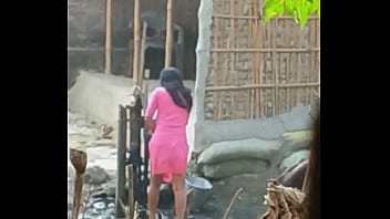 Desi Sister’s Steamy Bath Time Is So Damn Sexy And Tempting